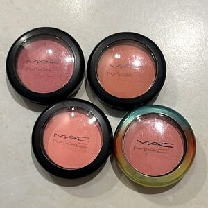 4 M.A.C blushes